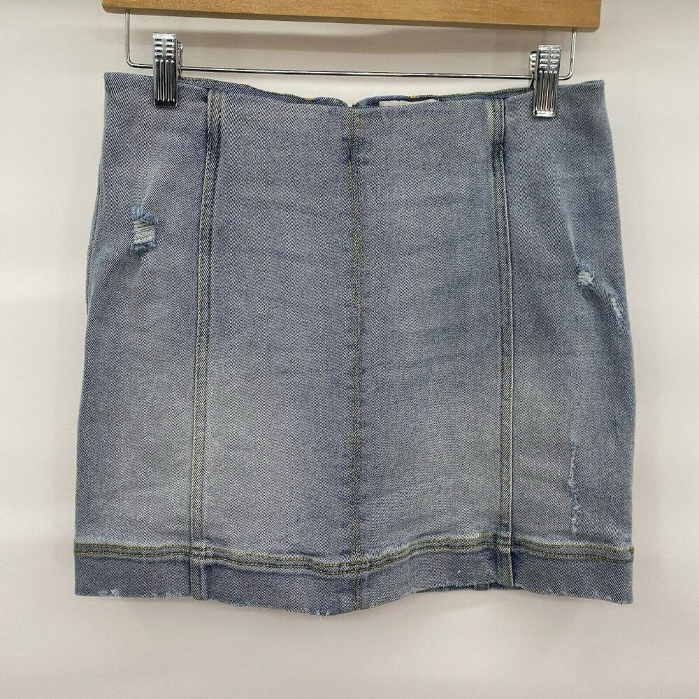 Jolt Women's Blue Jean Denim Skirt Size 7 / 28‎ Stretch Distressed Zipper